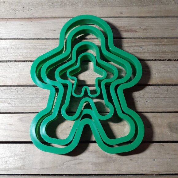 Christmas Cookie Cutters Nesting Gingerbread Men 6.5" 5.5" 3.5" 2"